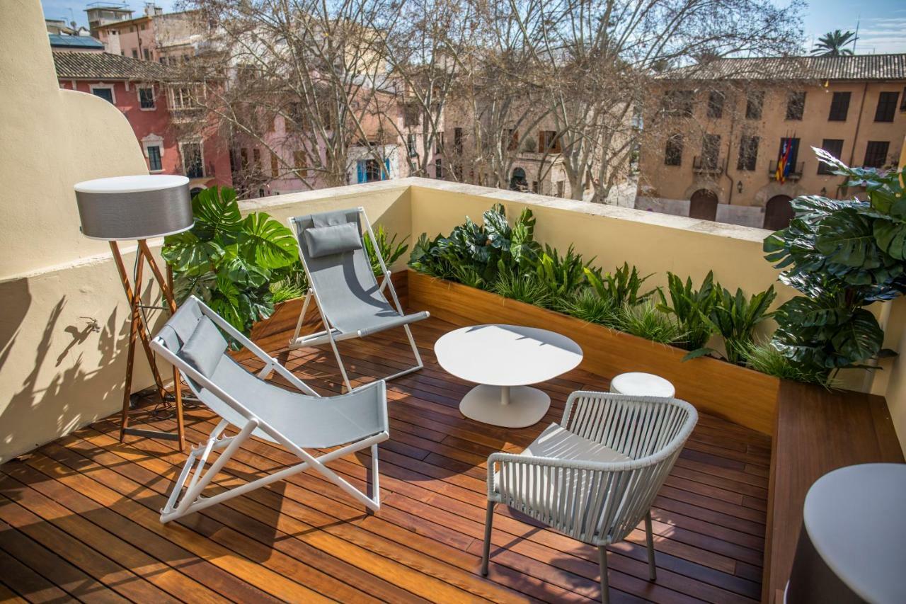 Fabulous Townhouse In The Core Of *